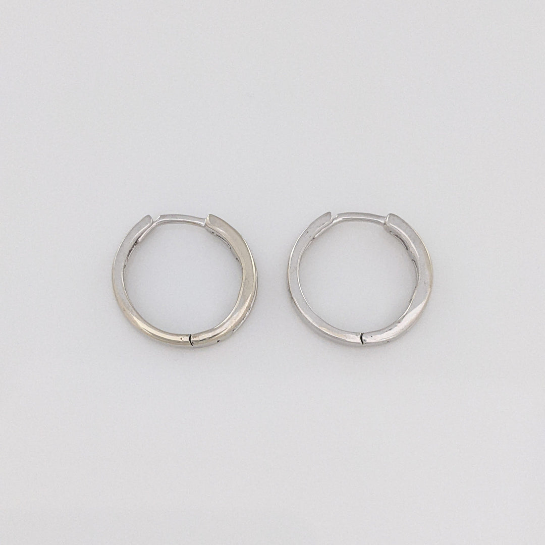 14K WHITE .23 CARAT TOTAL WEIGHT I1 I DIAMOND ROUND (12) BAGUETTE (10) ESTATE HOOP EARRINGS 2.5 GRAMS