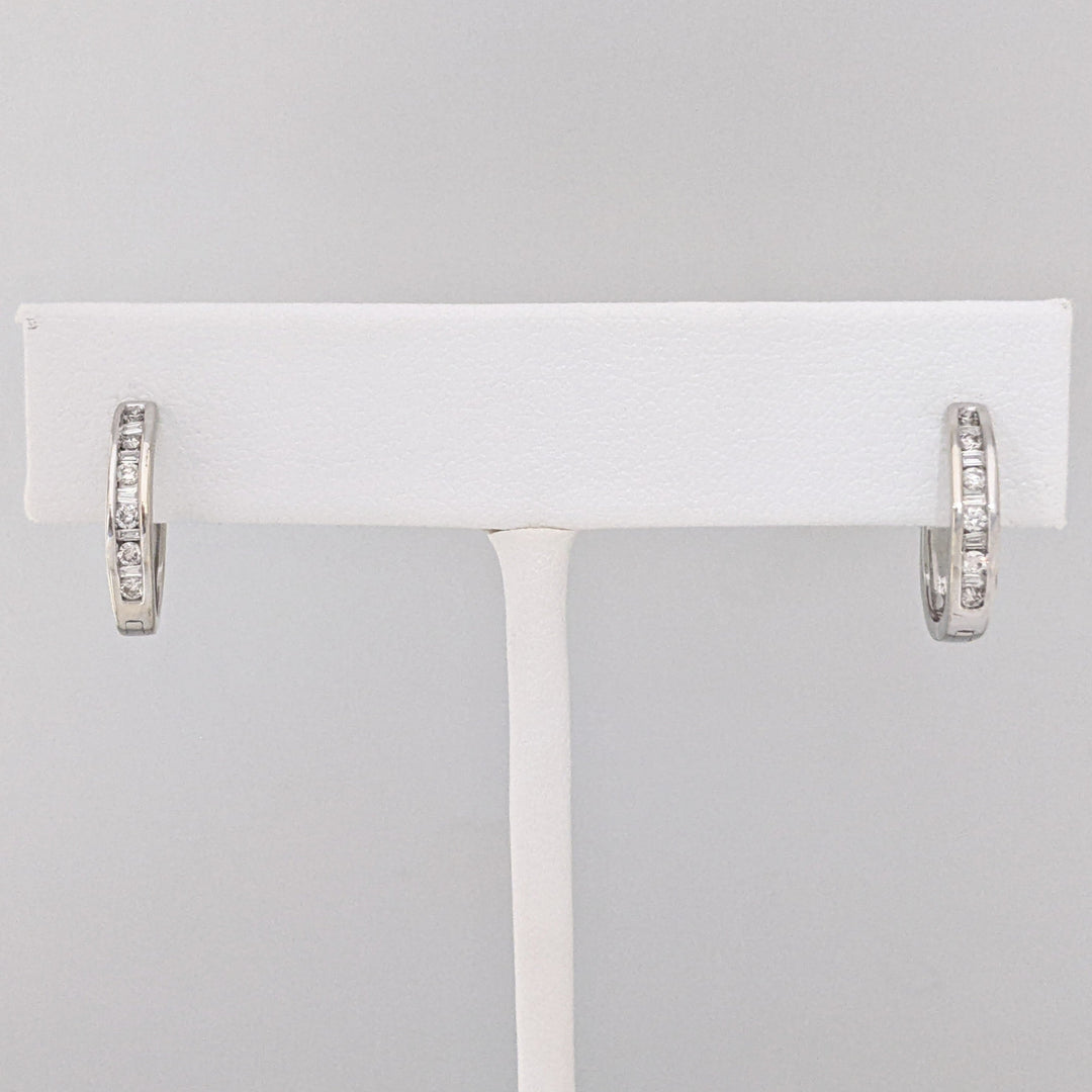 14K WHITE .23 CARAT TOTAL WEIGHT I1 I DIAMOND ROUND (12) BAGUETTE (10) ESTATE HOOP EARRINGS 2.5 GRAMS