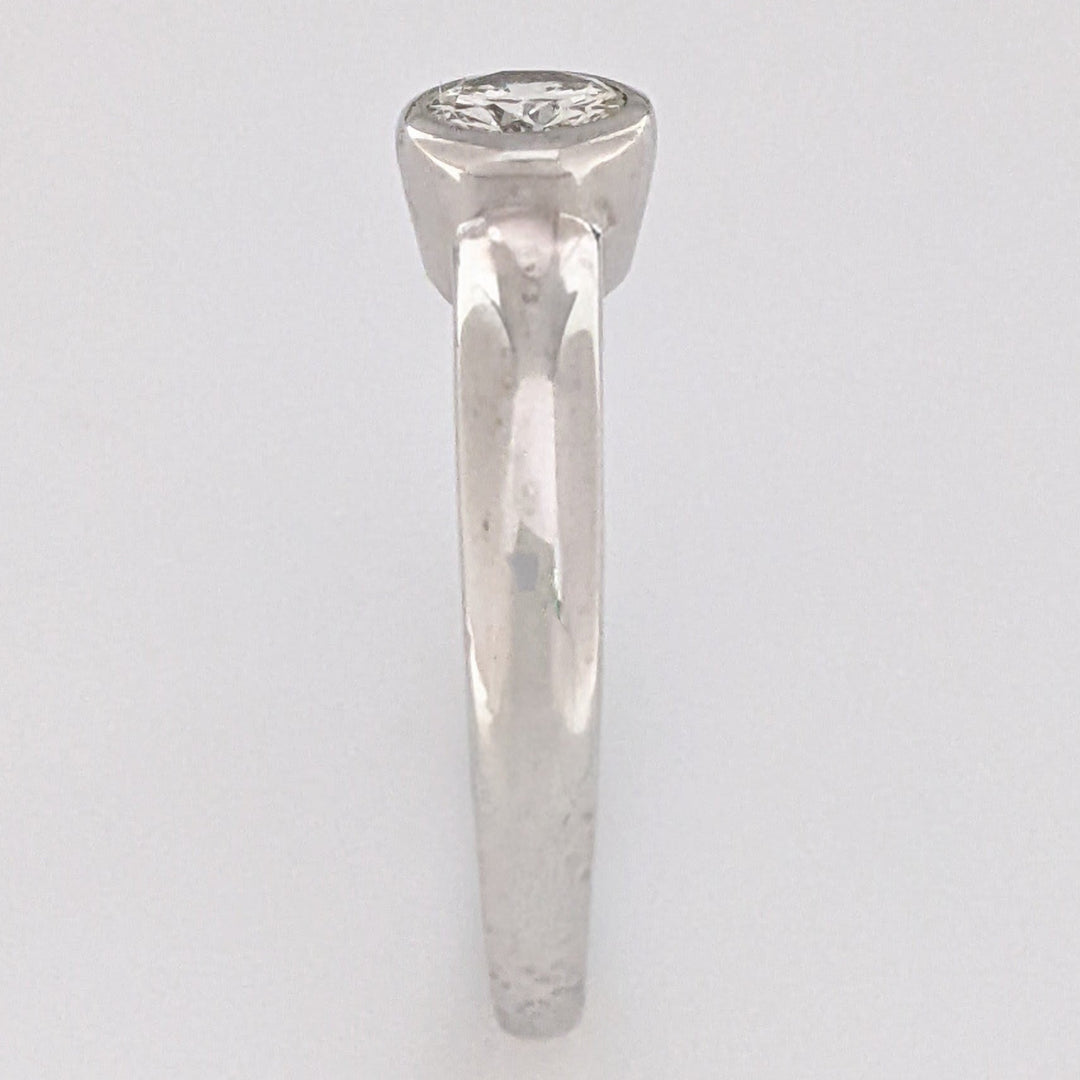 14K WHITE .47 CARAT TOTAL SI1 I DIAMOND ROUND BEZEL SET ESTATE RING 3.6 GRAMS
