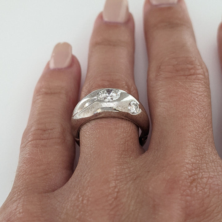 14K WHITE 1.07 CARAT TOTAL WEIGHT SI1 G DIAMOND ROUND (3) BEAD SET ESTATE BAND 5.3 GRAMS