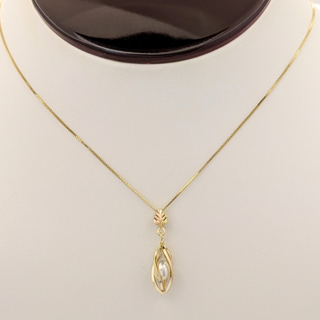 14K TWO-TONE PEARL ROUND (3) ENCLOSED TWIST LEAF ESTATE EARRING, PENDANT, &amp; CHAIN SET 4.9 GRAMS