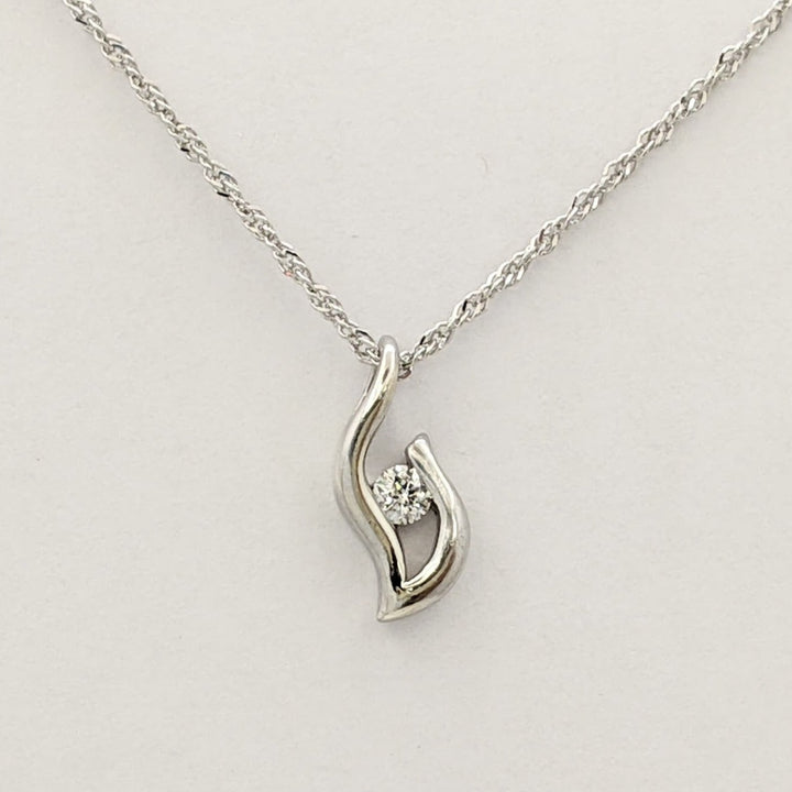 STERLING SILVER .14 CARAT TOTAL DIAMOND ROUND FREE FORM ESTATE PENDANT &amp; CHAIN 3.2 GRAMS