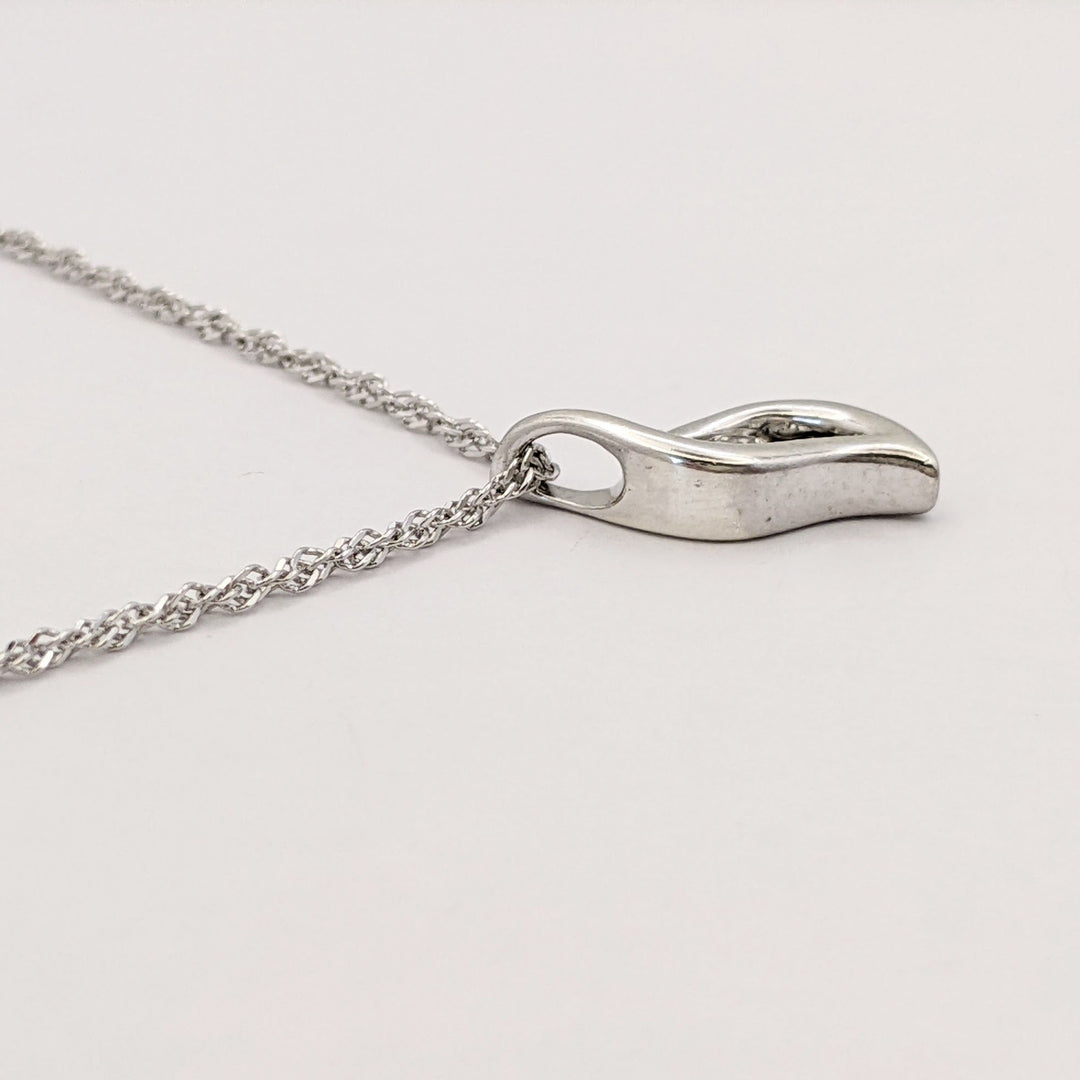 STERLING SILVER .14 CARAT TOTAL DIAMOND ROUND FREE FORM ESTATE PENDANT &amp; CHAIN 3.2 GRAMS