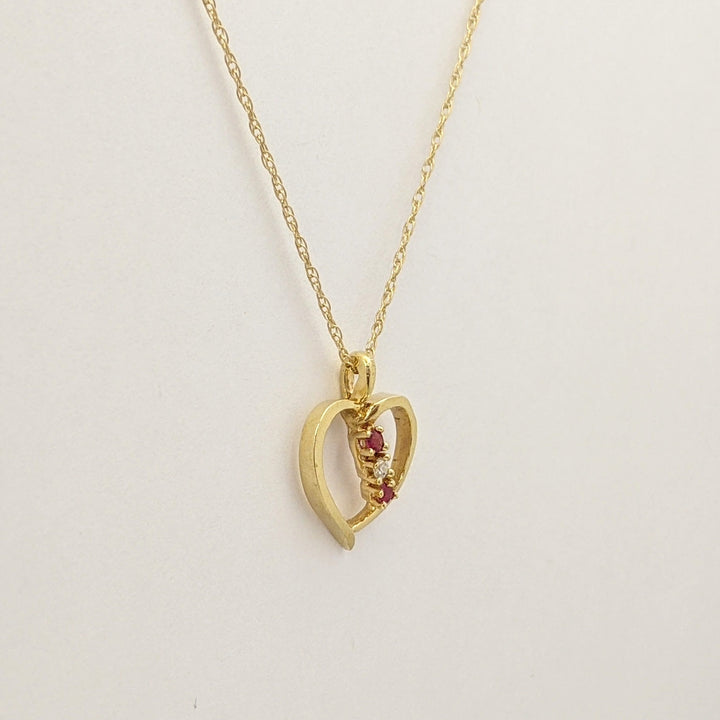 14K RUBY ROUND (2) DIAMOND ROUND (1) OPEN ESTATE HEART PENDANT &amp; CHAIN 1.7 GRAMS