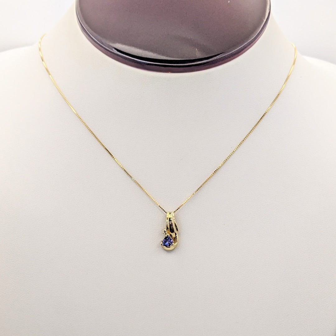14K TANZANITE TRILLION CUT 4MM WITH MELEE ESTATE PENDANT &amp; CHAIN 2.3 GRAMS
