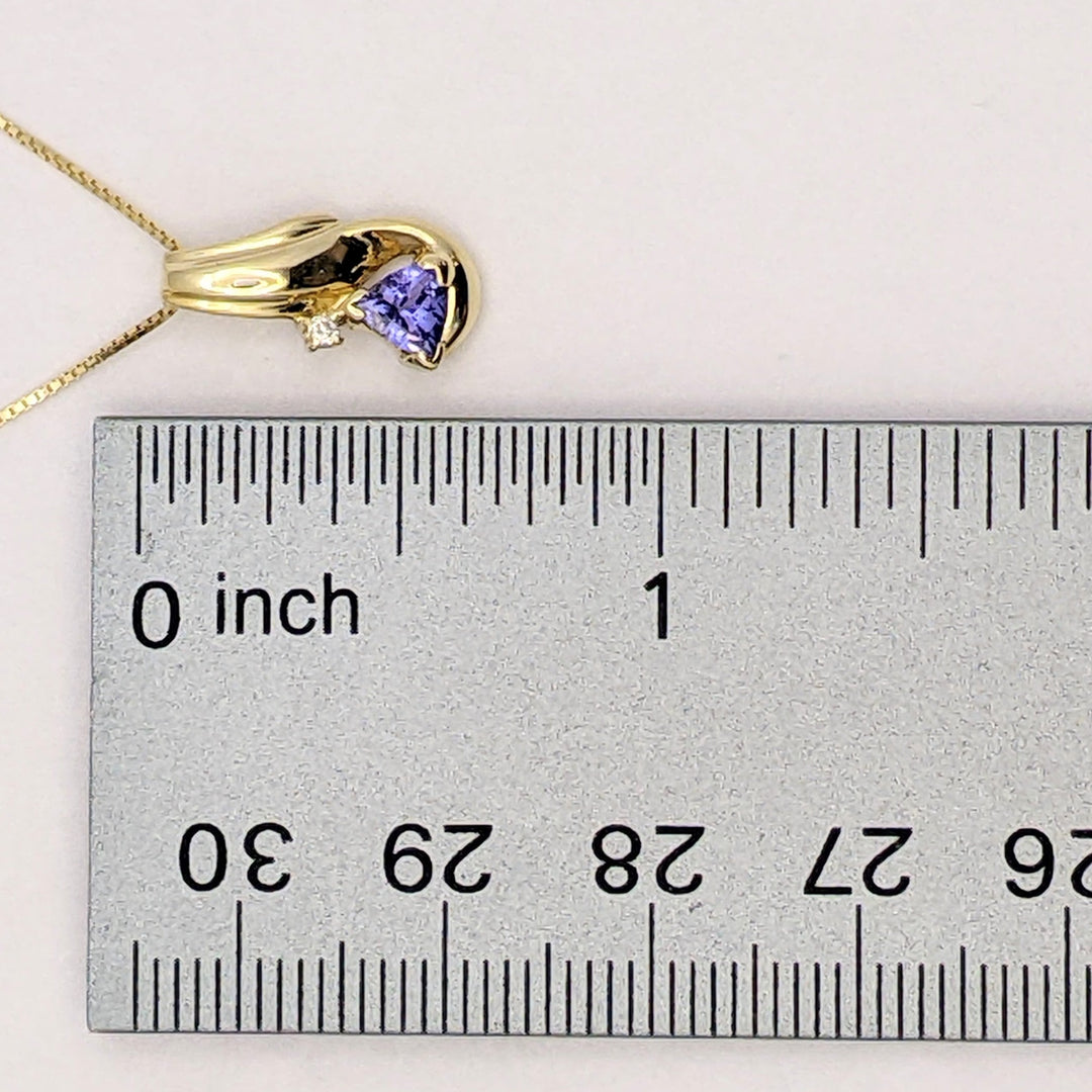 14K TANZANITE TRILLION CUT 4MM WITH MELEE ESTATE PENDANT &amp; CHAIN 2.3 GRAMS
