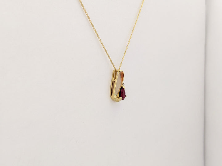 10K RUBY PEAR 4X6 WITH MELEE AND GOLD TRIM ESTATE PENDANT &amp; CHAIN 1.5 GRAMS