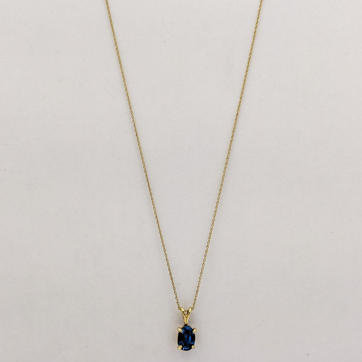 14K BLUE TOPAZ OVAL 6X8 ESTATE PENDANT &amp; CHAIN 1.8 GRAMS