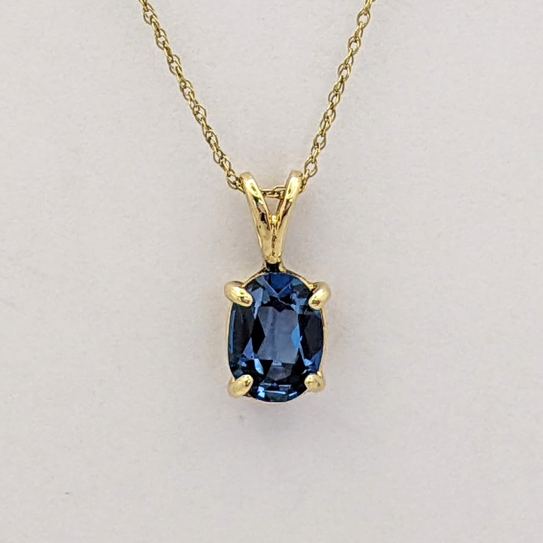 14K BLUE TOPAZ OVAL 6X8 ESTATE PENDANT &amp; CHAIN 1.8 GRAMS
