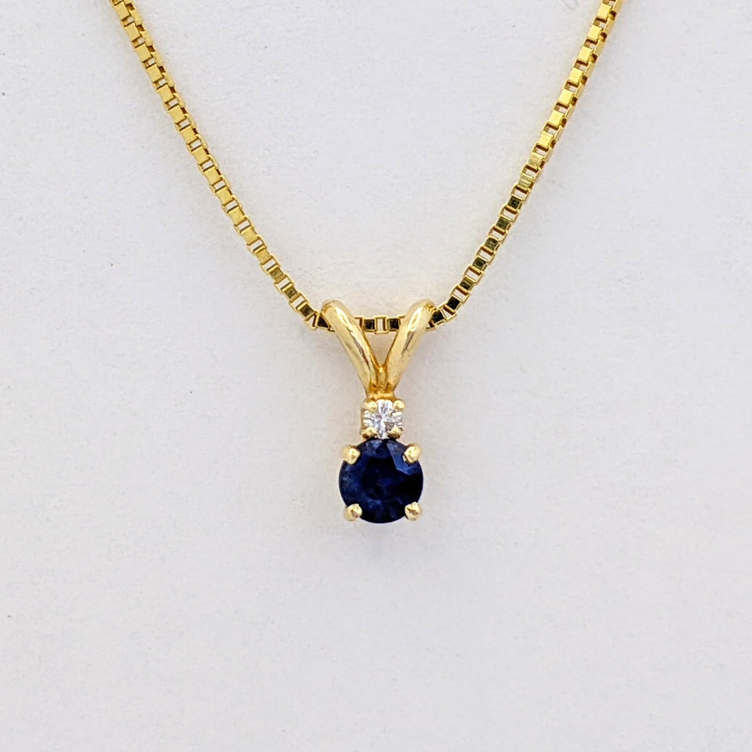 14K SAPPHIRE ROUND "AA" WITH .02 CARAT TOTAL DIAMOND ROUND ESTATE PENDANT &amp; CHAIN 2.8 GRAMS