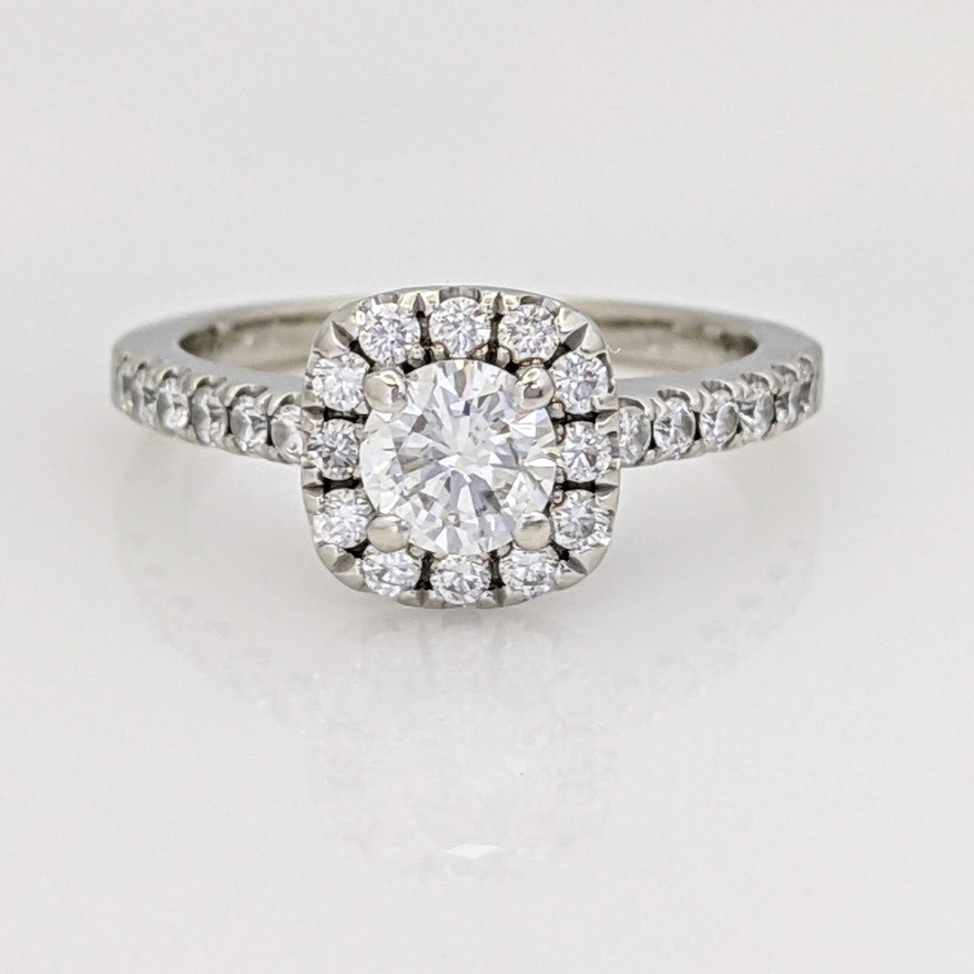 14K WHITE .90 CARAT TOTAL WEIGHT SI2 I DIAMOND ROUND HALO ESTATE RING 3.4 GRAMS