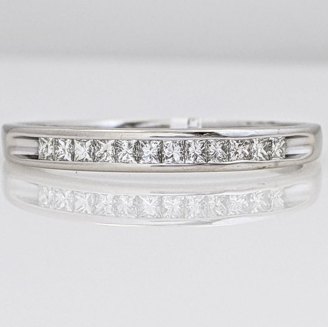 14K WHITE .23 CARAT TOTAL WEIGHT SI1 I DIAMOND PRINCESS CUT (12) ESTATE CHANNEL BAND 1.8 GRAMS