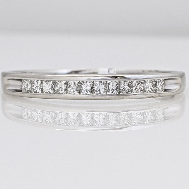 14K WHITE .23 CARAT TOTAL WEIGHT SI1 I DIAMOND PRINCESS CUT (12) ESTATE CHANNEL BAND 1.8 GRAMS