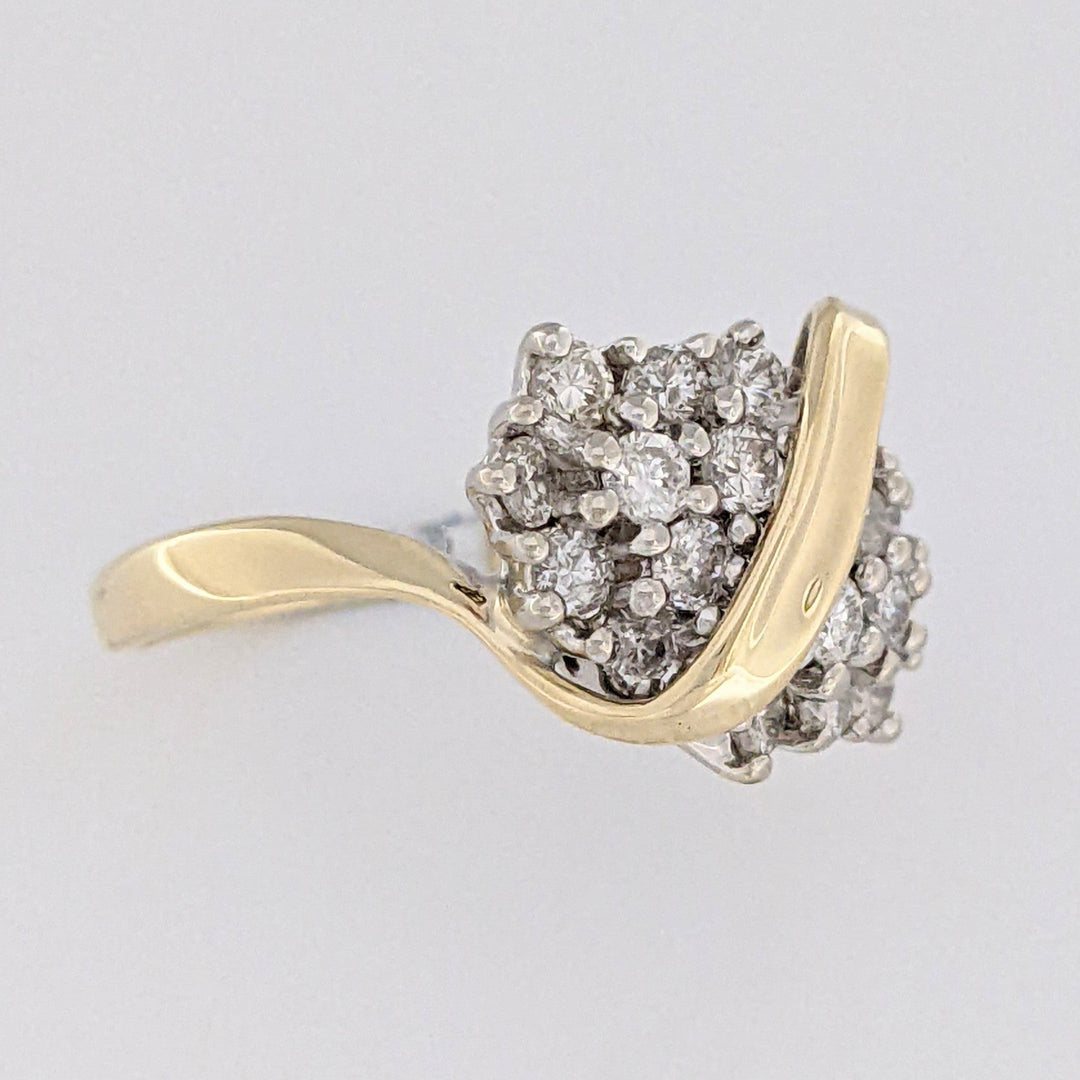 14K .54 CARAT TOTAL WEIGHT I1 G DIAMOND ROUND (18) CLUSTER ESTATE RING 2.7 GRAMS