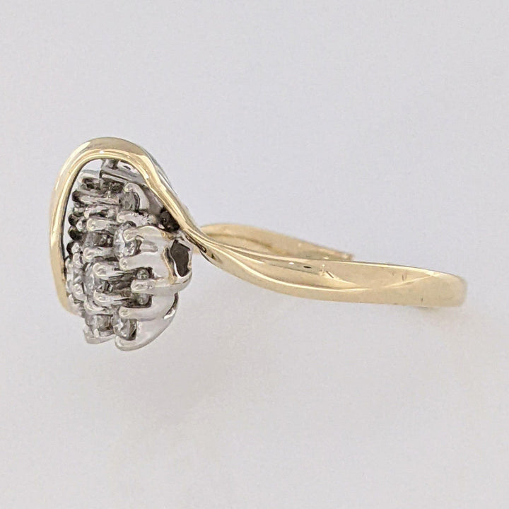 14K .54 CARAT TOTAL WEIGHT I1 G DIAMOND ROUND (18) CLUSTER ESTATE RING 2.7 GRAMS