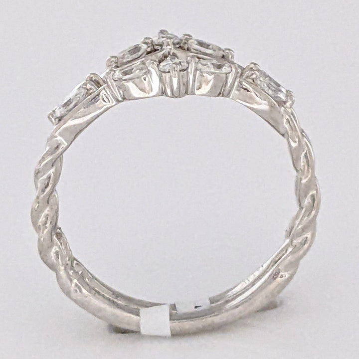 14K WHITE .19 CARAT TOTAL WEIGHT SI H-I DIAMOND ROUND/ MARQUISE ESTATE BAND 1.4 GRAMS