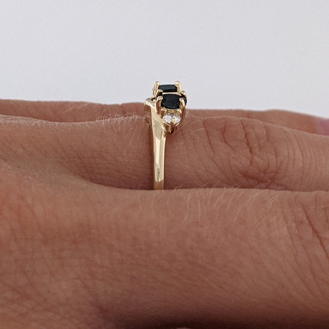 14K SAPPHIRE OVAL 3X4 (2) WITH .08 CARAT TOTAL WEIGHT SI2 I DIAMOND ROUND (2) ESTATE WRAP