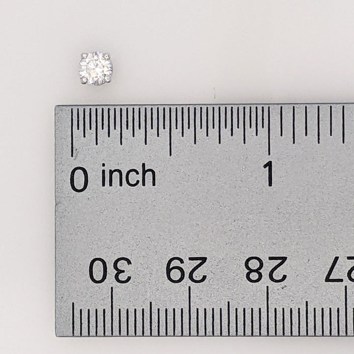 14K WHITE .65 CARAT TOTAL WEIGHT SI2 E DIAMOND ROUND (2) ESTATE STUD EARRINGS 1.0 GRAM