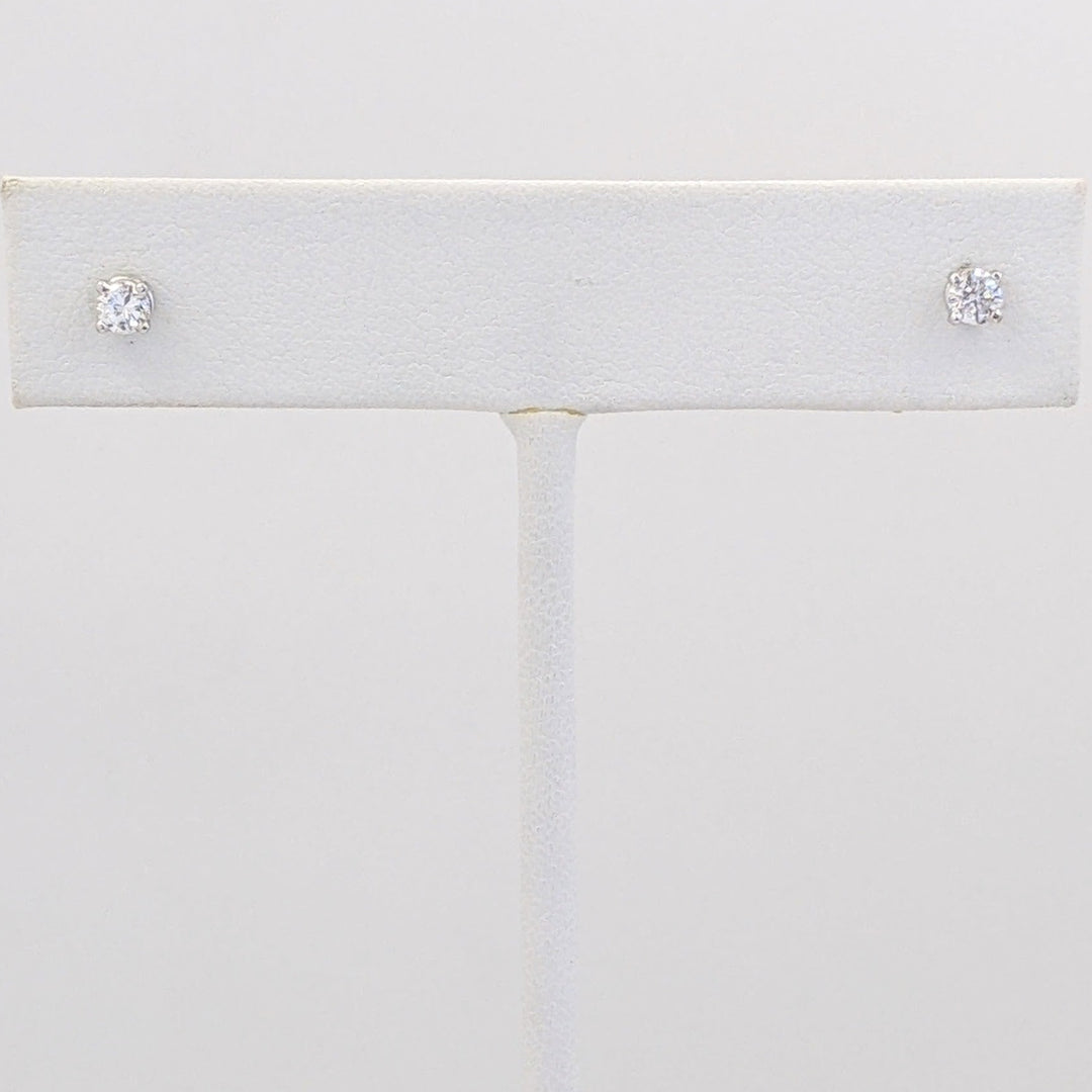 14K WHITE .24 CARAT TOTAL WEIGHT SI2 I-J DIAMOND ROUND (2) ESTATE EARRINGS 0.5 GRAMS