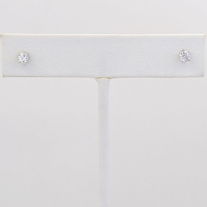 14K WHITE .24 CARAT TOTAL WEIGHT SI2 I-J DIAMOND ROUND (2) ESTATE EARRINGS 0.5 GRAMS