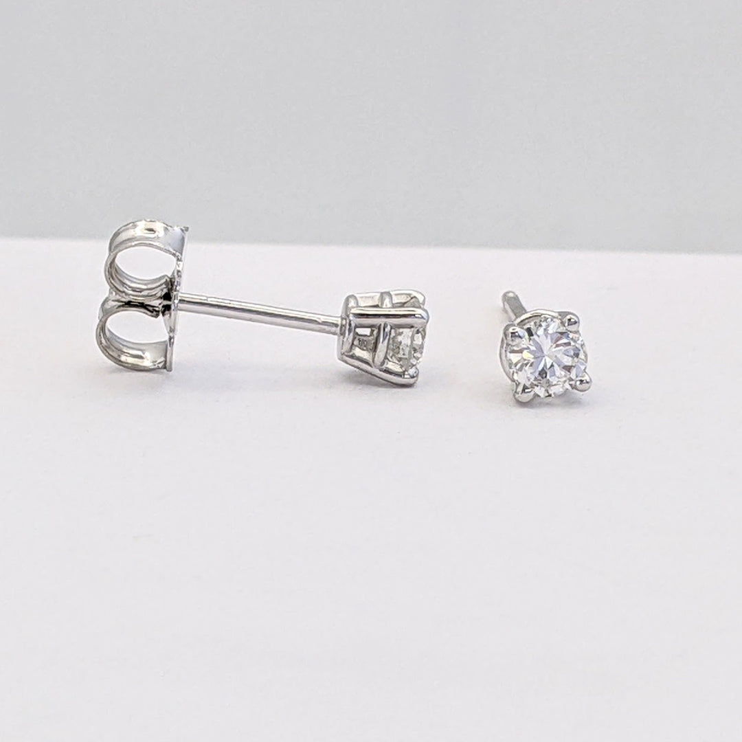 14K WHITE .24 CARAT TOTAL WEIGHT SI2 I-J DIAMOND ROUND (2) ESTATE EARRINGS 0.5 GRAMS