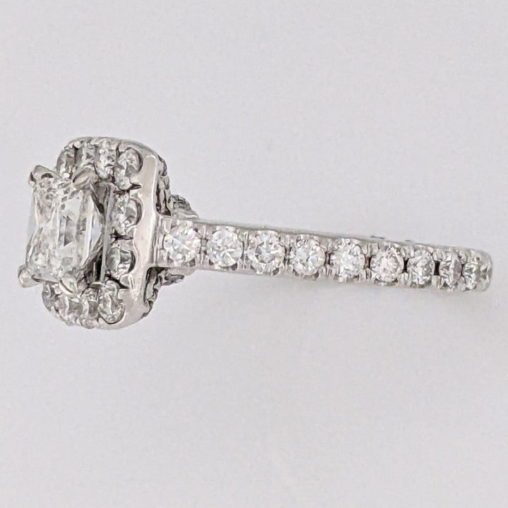 14K WHITE 1.81 CARAT TOTAL WEIGHT SI2 H DIAMOND PRINCESS CUT (1) ROUND (52) ESTATE HALO RING 4.9 GRAMS