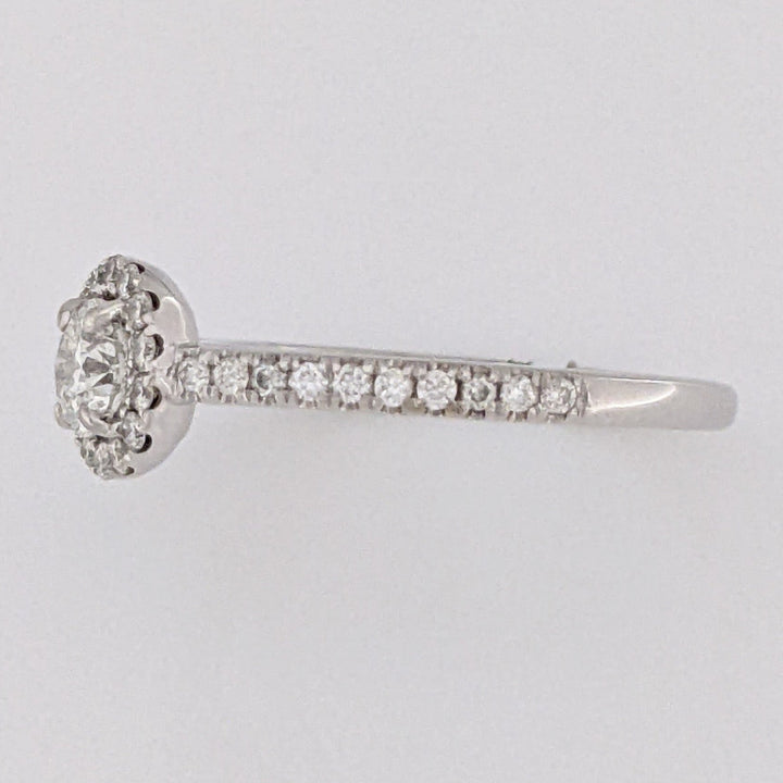 14K WHITE .59 CARAT TOTAL WEIGHT SI2 I DIAMOND ROUND (35) ESTATE HALO RING 2.7 GRAMS