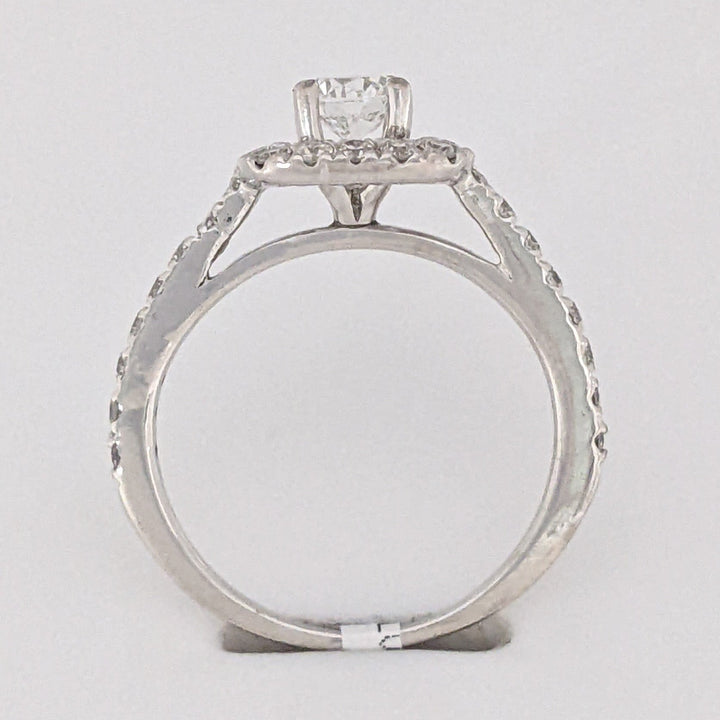 PLATINUM .86 CARAT TOTAL WEIGHT SI1 G DIAMOND ROUND (33) ESTATE HALO RING 3.8 GRAMS