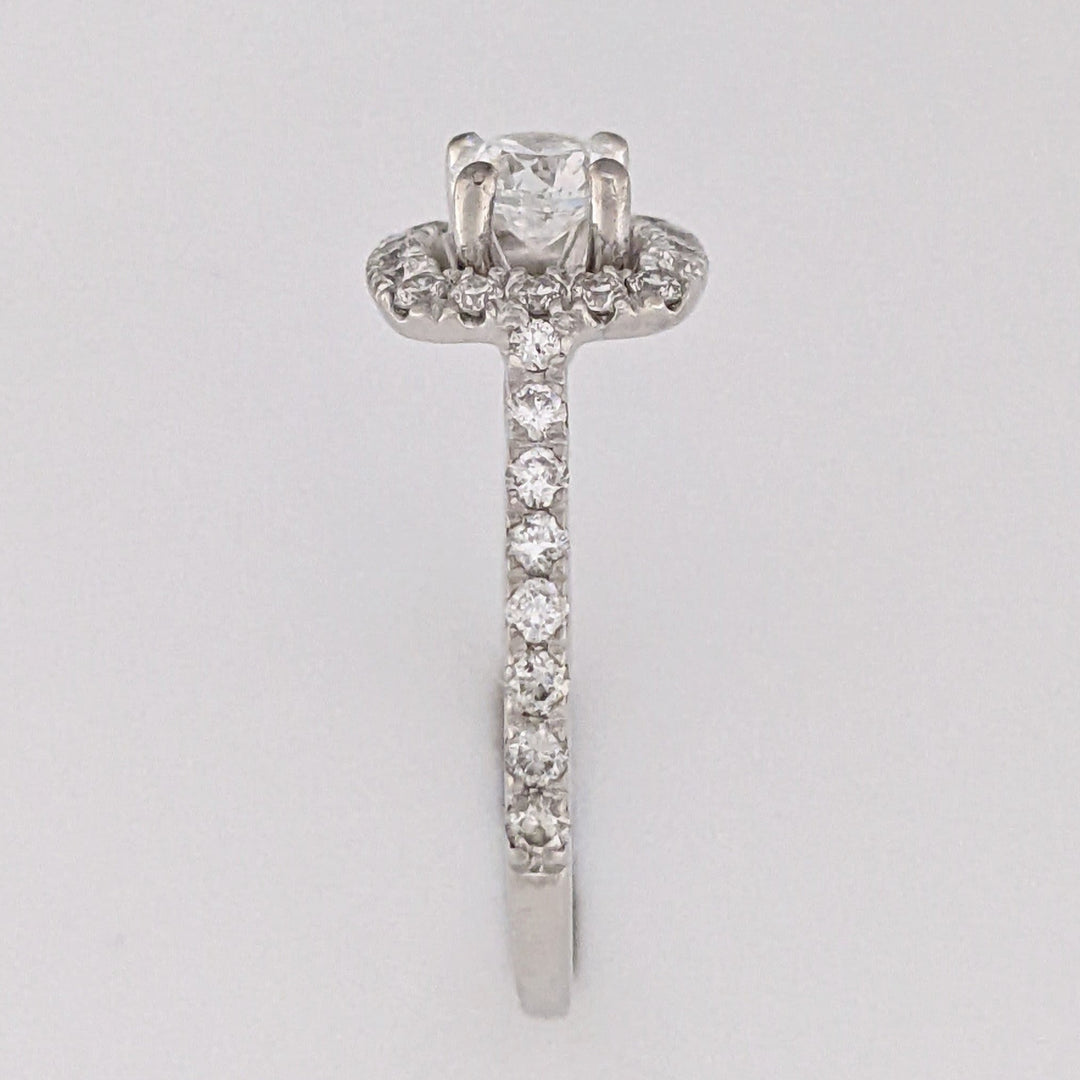 PLATINUM .86 CARAT TOTAL WEIGHT SI1 G DIAMOND ROUND (33) ESTATE HALO RING 3.8 GRAMS