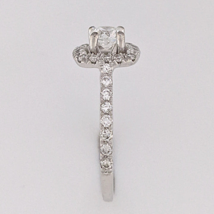 PLATINUM .86 CARAT TOTAL WEIGHT SI1 G DIAMOND ROUND (33) ESTATE HALO RING 3.8 GRAMS