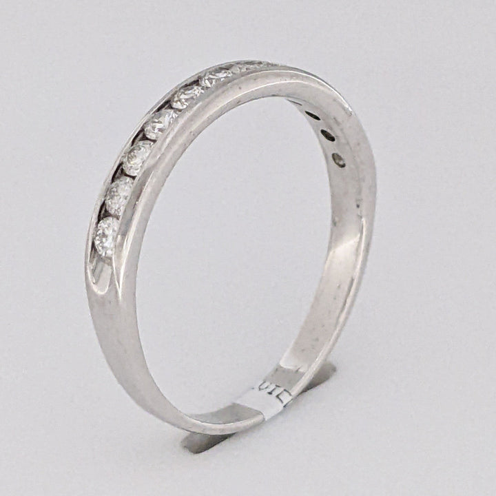 10K WHITE .42 CARAT TOTAL WEIGHT I1 G DIAMOND ROUND (12) ESTATE CHANNEL BAND 1.9 GRAM