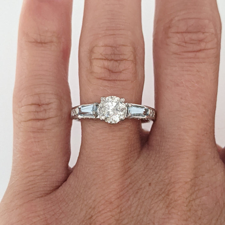 14K WHITE 1.00 CARAT TOTAL WEIGHT I2 M DIAMOND ROUND (27) AQUAMARINE BAGUETTES (2) ESTATE RING 3.1 GRAMS
