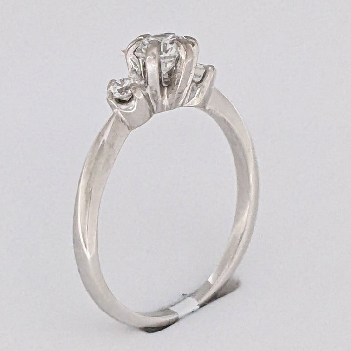 14K WHITE .53 CARAT TOTAL WEIGHT VS2 I DIAMOND ROUND (3) ESTATE TRINITY RING 2.4 GRAMS