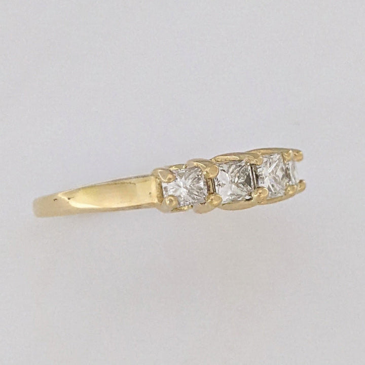 14K .97 CARAT TOTAL WEIGHT VS2 H-I DIAMOND PRINCESS CUT (5) ESTATE BAND 3.4 GRAMS