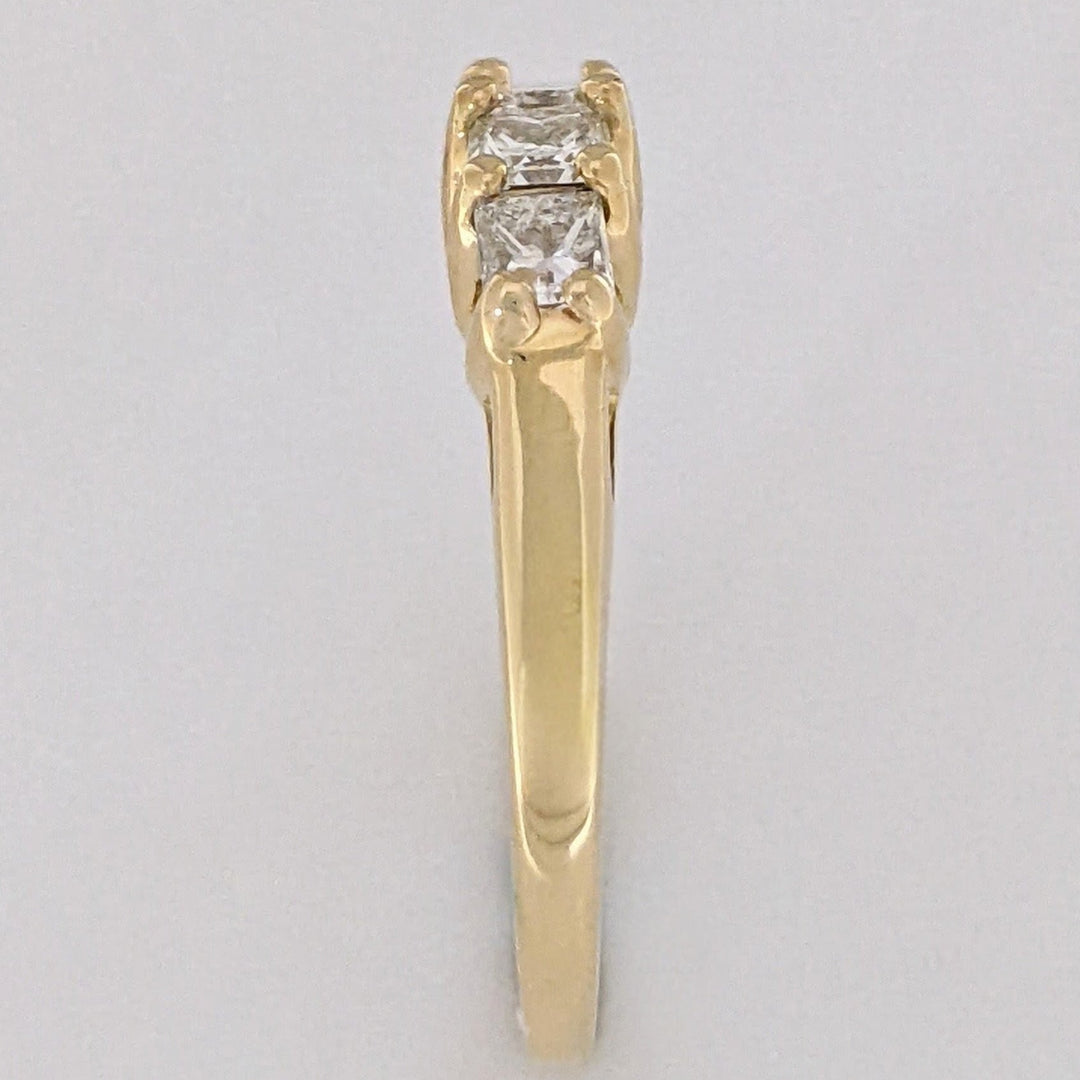 14K .97 CARAT TOTAL WEIGHT VS2 H-I DIAMOND PRINCESS CUT (5) ESTATE BAND 3.4 GRAMS