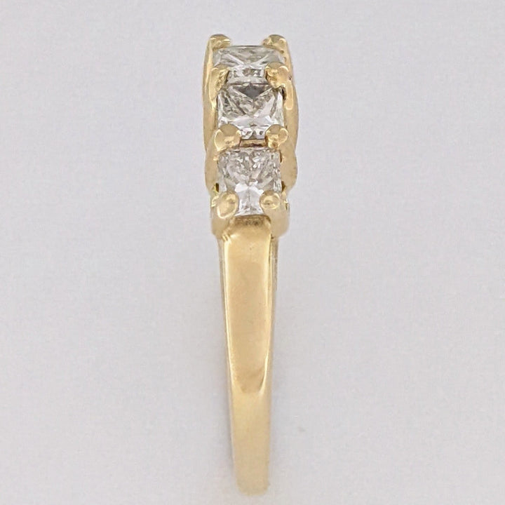 14K .97 CARAT TOTAL WEIGHT VS2 H-I DIAMOND PRINCESS CUT (5) ESTATE BAND 3.4 GRAMS