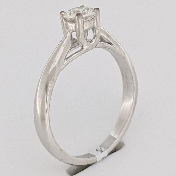 18K WHITE .53 CARAT TOTAL SI2 H DIAMOND ROUND ESTATE SOLITAIRE RING 3.3 GRAMS