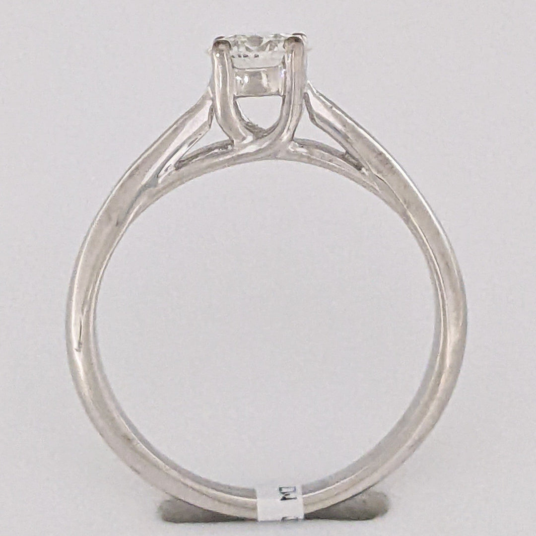 18K WHITE .53 CARAT TOTAL SI2 H DIAMOND ROUND ESTATE SOLITAIRE RING 3.3 GRAMS