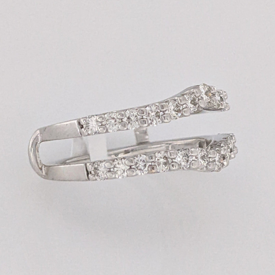 14K WHITE .93 CARAT TOTAL WEIGHT SI2 I DIAMOND ROUND (26) ESTATE RING JACKET 4.4 GRAMS