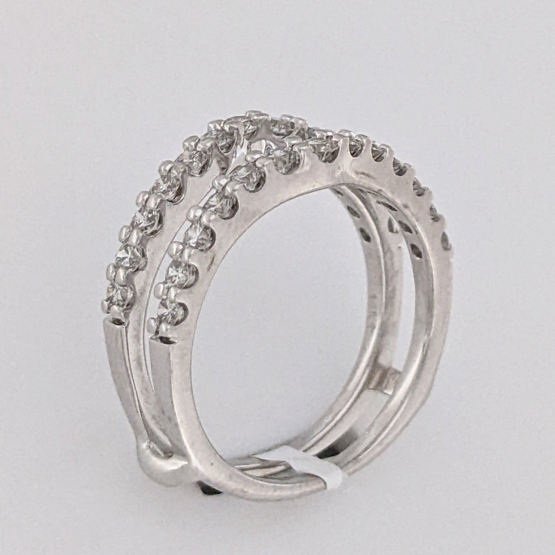 14K WHITE .93 CARAT TOTAL WEIGHT SI2 I DIAMOND ROUND (26) ESTATE RING JACKET 4.4 GRAMS