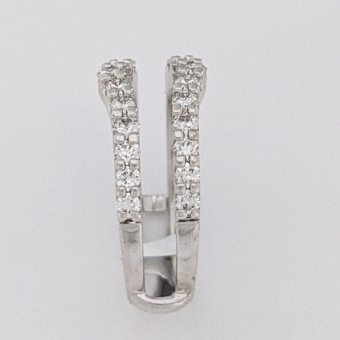 14K WHITE .93 CARAT TOTAL WEIGHT SI2 I DIAMOND ROUND (26) ESTATE RING JACKET 4.4 GRAMS