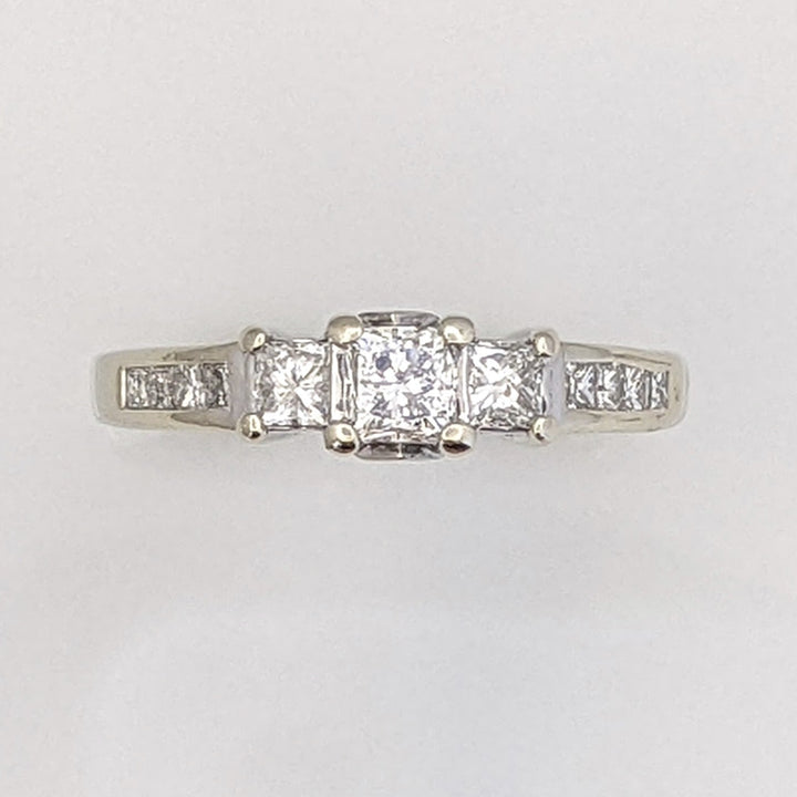 14K WHITE .93 CARAT TOTAL WEIGHT I2 I DIAMOND PRINCESS CUT (13) ESTATE TRINITY RING 3.9 GRAMS