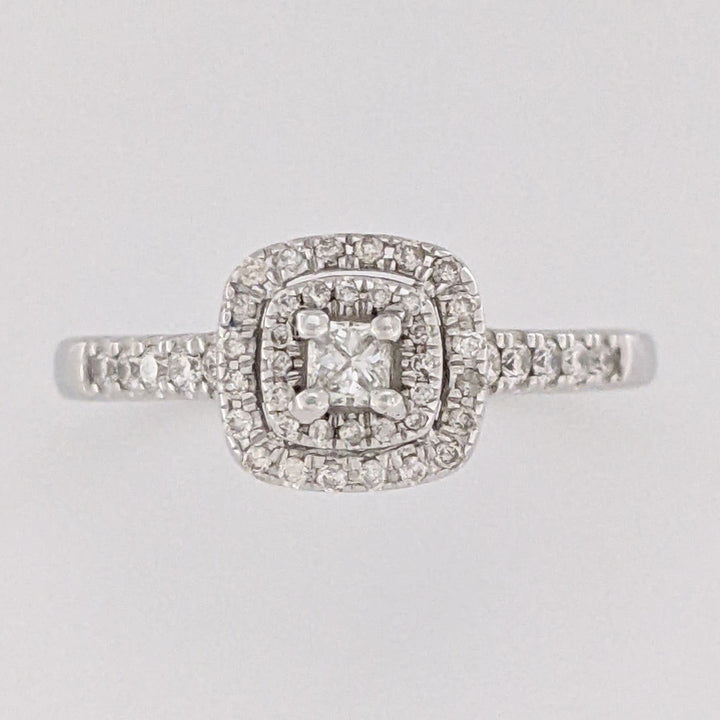 14K WHITE .75 CARAT TOTAL WEIGHT I1 I DIAMOND ROUND (51) PRINCESS CUT (1) ESTATE RING 3.9 GRAMS
