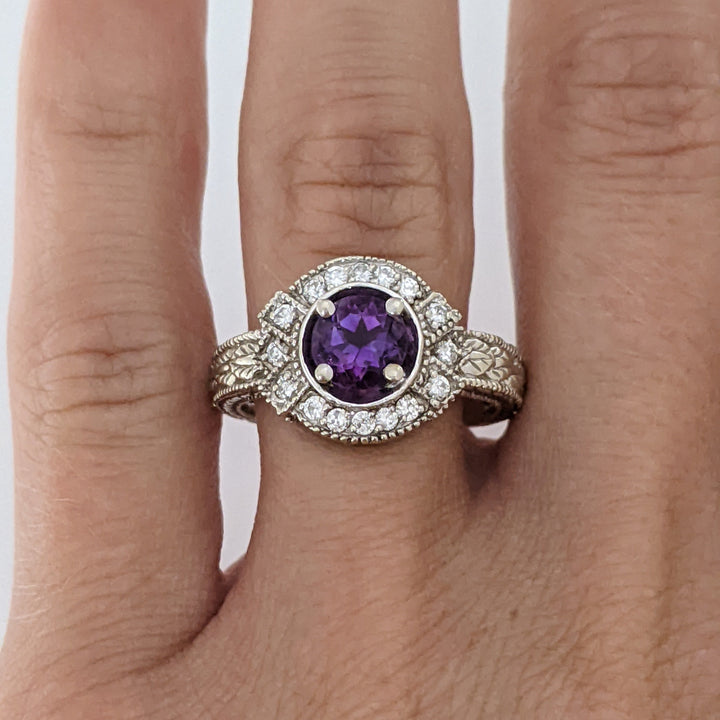 14K WHITE AMETHYST ROUND 6MM WITH .16 DIAMOND TOTAL WEIGHT (20) ROUND ESTATE RING 5.1 GRAMS