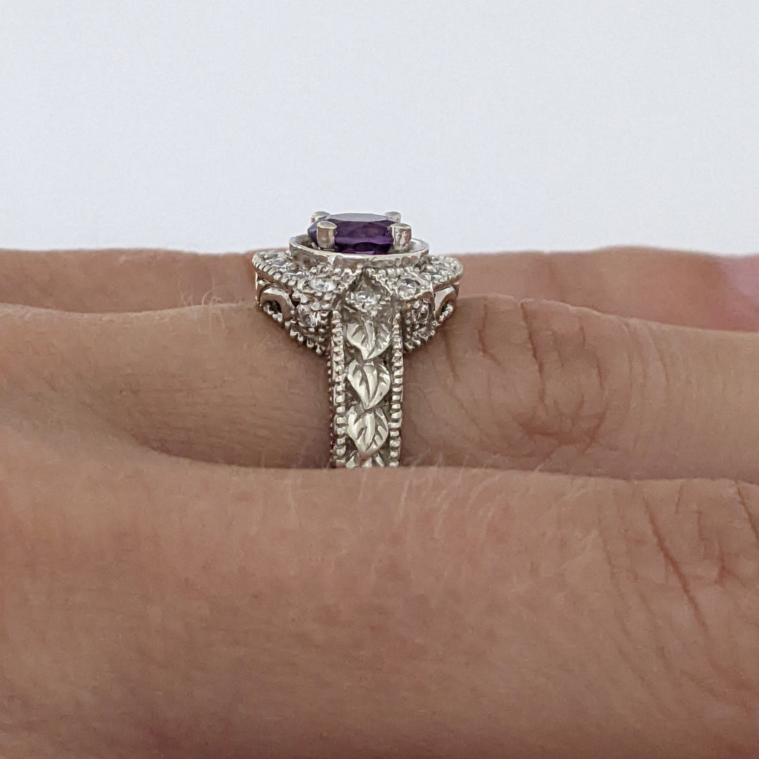 14K WHITE AMETHYST ROUND 6MM WITH .16 DIAMOND TOTAL WEIGHT (20) ROUND ESTATE RING 5.1 GRAMS