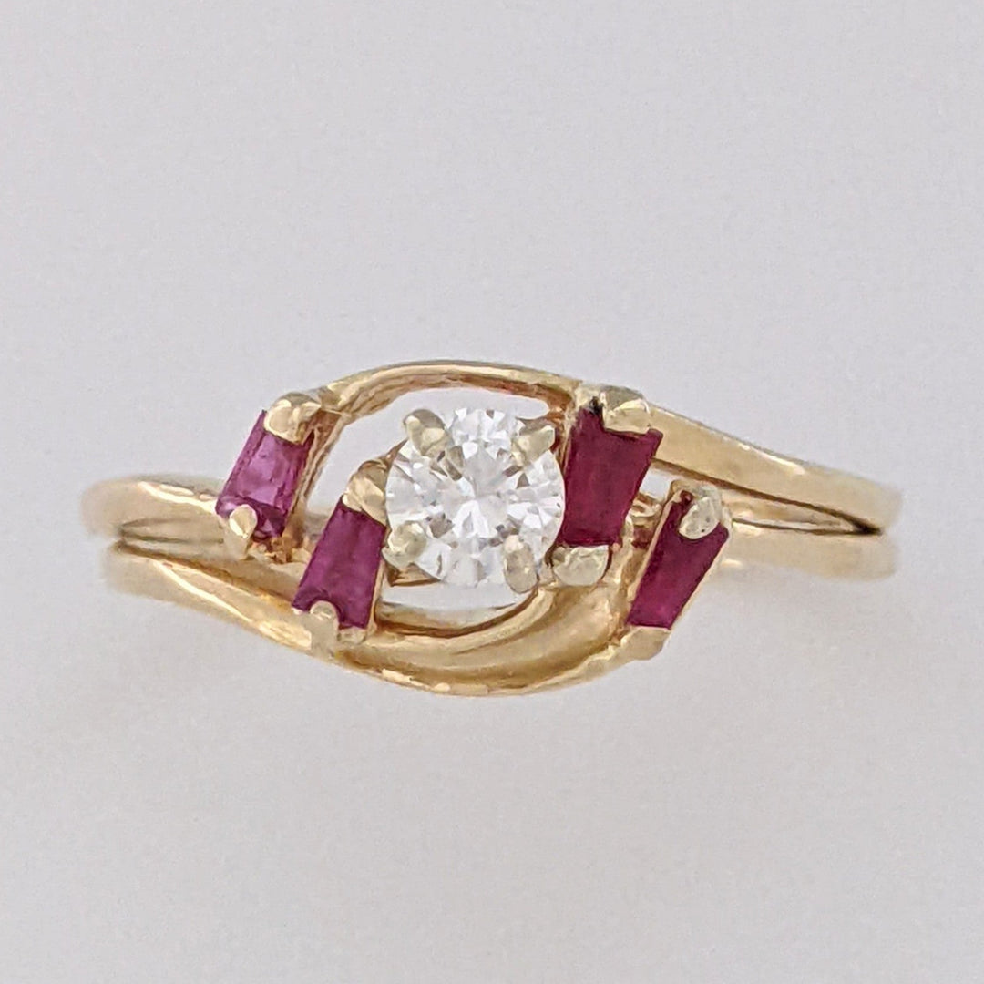 14K .25 CARAT TOTAL SI2 H DIAMOND ROUND (1) RUBY BAGUETTE (4) ESTATE RING 3.3 GRAMS
