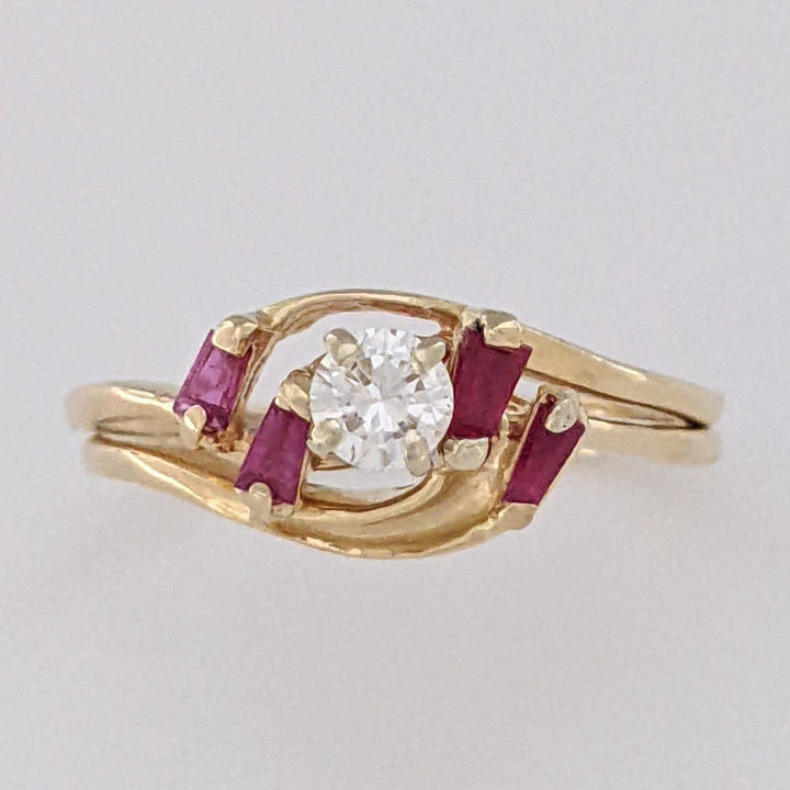 14K .25 CARAT TOTAL SI2 H DIAMOND ROUND (1) RUBY BAGUETTE (4) ESTATE RING 3.3 GRAMS