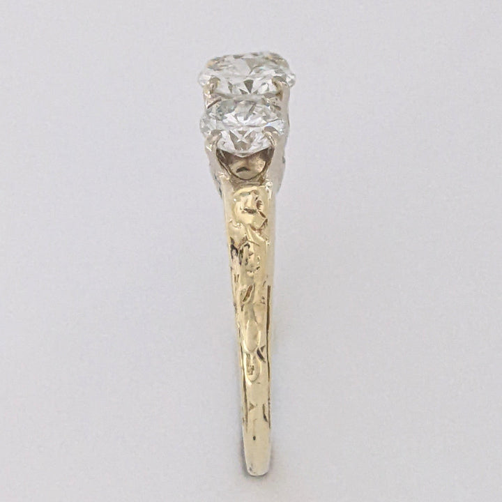 14K 1.43 CARAT TOTAL WEIGHT VS2 G-H DIAMOND ROUND (3) ESTATE TRINITY RING 2.7 GRAMS