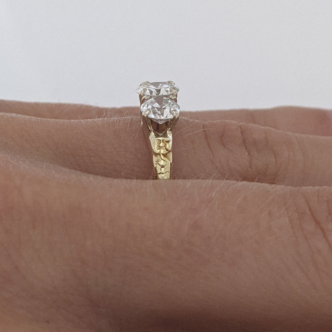 14K 1.43 CARAT TOTAL WEIGHT VS2 G-H DIAMOND ROUND (3) ESTATE TRINITY RING 2.7 GRAMS
