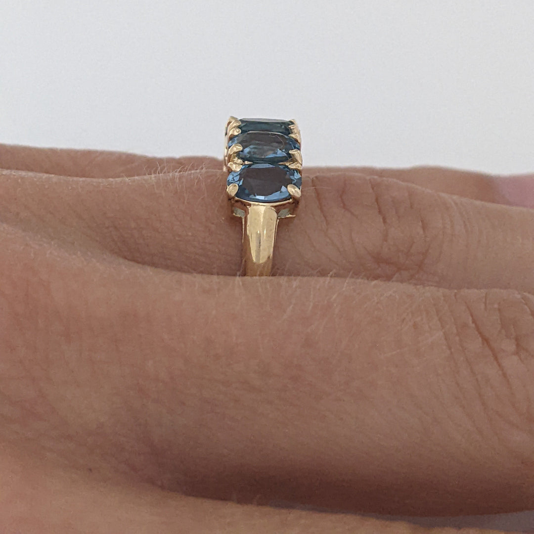 10K BLUE TOPAZ OVAL (5) 4X6 ESTATE RING 2.9 GRAMS